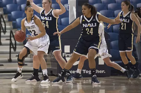 WBB_1516_DAWKINS_DRIBBLE_NAU