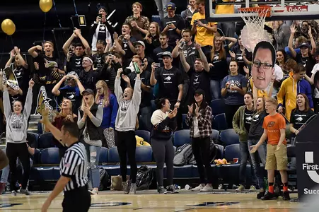 Student_Section_Fans