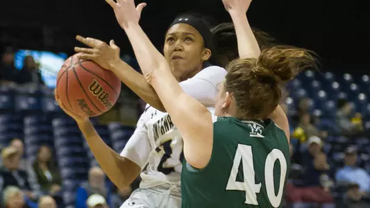 WBB_1718_SQUIRES_TECH_1