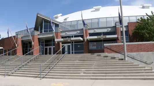 Brick_Breeden_Exterior