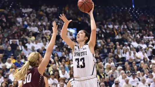 WBB_1718_SMITH_J_UM