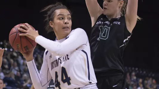 WBB_BRAXTON_POST