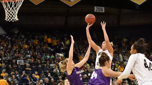 WBB_1819_LUNDBERG_J_CC