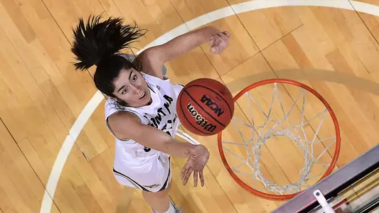 WBB_1819_SMITH_OVERHEAD_CC_RDH