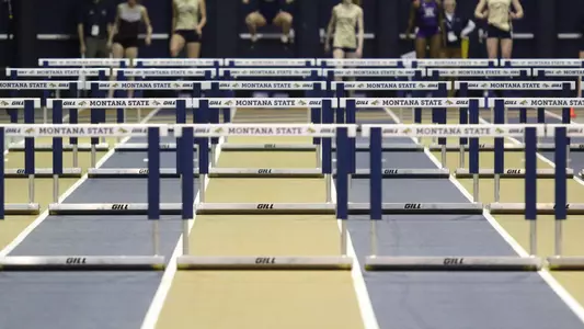Hurdles_Track_Wide