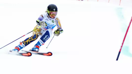 SKI_1718_MCCARTHY_DU_INVITE_GS