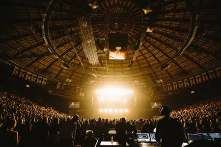 Elton_John_Brick_Breeden