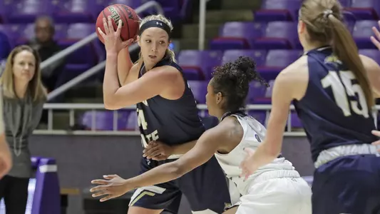 WBB_1819_LUNDBERG_WSU
