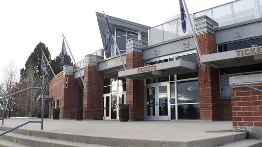 Fieldhouse_SouthEntrance_013119