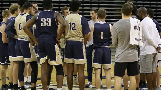 Sprinkle_Team_Practice