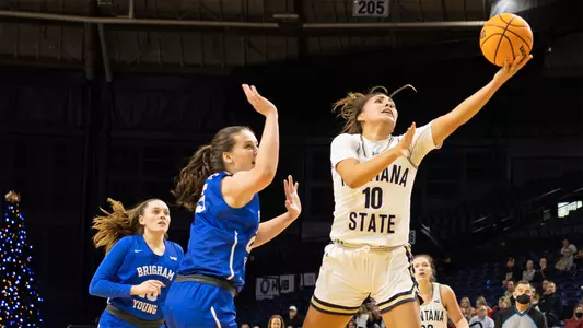 WBB_2122_BAD_BEAR_LAYIN_BYU.jpg