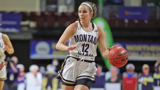 WBB_2021_MARTELL_DRIBBLE_SAC_BSCT_JM.jpg