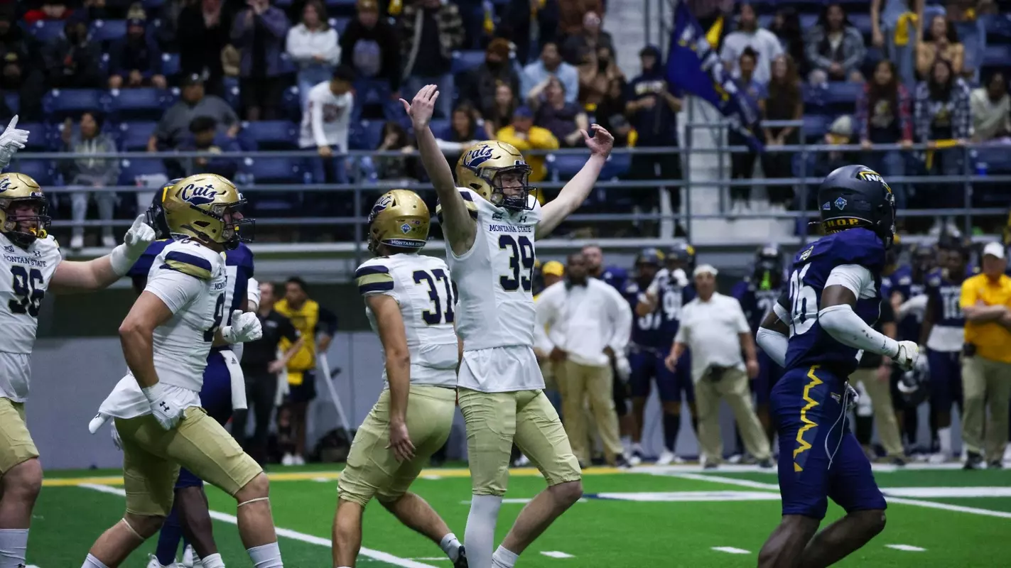 Blake Glessner walk-off at NAU