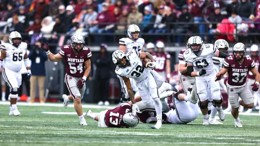 Julius Davis_Cat/Griz_11.18.23