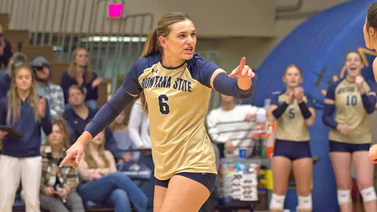 VB_23_THOMSEN_SETS_KILLS_RECORD_VS_UNC
