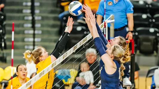 VB_23_RADICK_KAMPS_BLK_WSU_NIVC