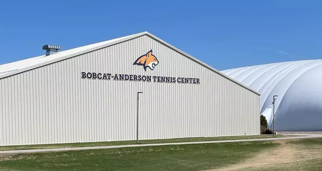 Tennis Center