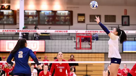 VB_24_STEVENSON_SET_EWU