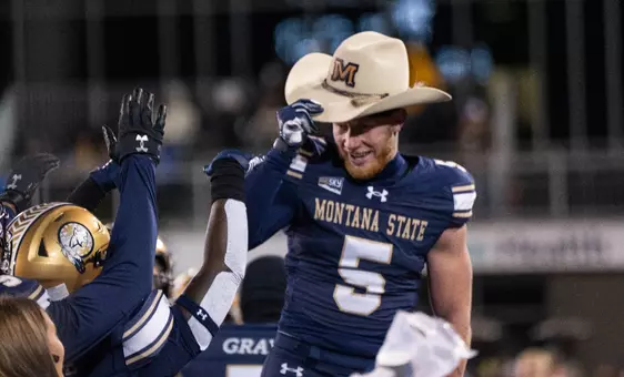 Caden Dowler doffs the Turnover Hat