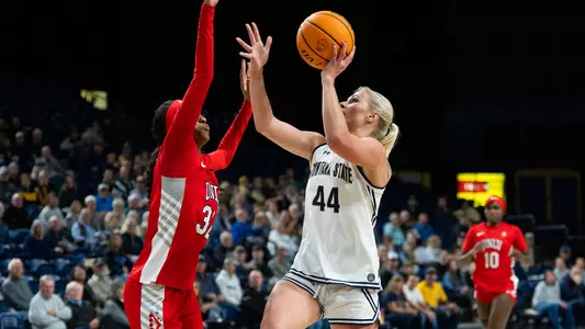 WBB_2526_CHIRRICK_UNLV_1