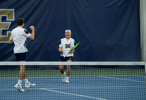 David Ismanescu celebrates with Yassin Elaroussy