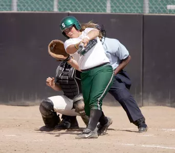 Caitlin Mahoney went 2-for-3 in Saturday's loss to No. 15 Northwestern.