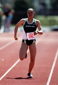 Sophomore Chaquerra Allen finished fifth in the long jump at Saturday's Illinois Invitational.