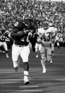 Levi Jackson runs for an 88-yard game-winning touchdown over No. 1 Ohio State in 1974 at Spartan Stadium.