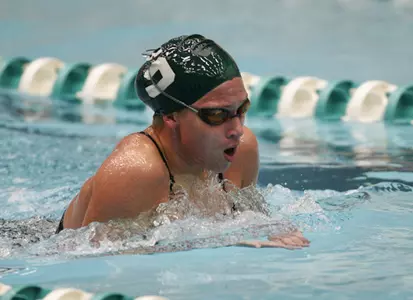 Sophomore Heather Kiluk captured first in the 200 IM.