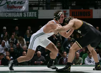 Nick Palmieri took second at the Cleveland State Open at 197 pounds.