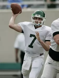 Brian Hoyer completed 11-of-18 throws for 154 yards and three touchdowns in the final spring scrimmage.