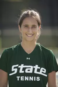 Pascale Schnitzer picked up a 6-0, 6-0 win at No. 3 singles against Cleveland State.