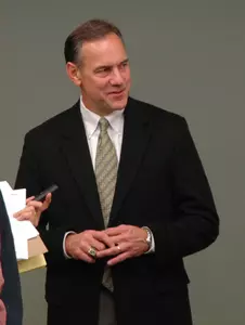 Mark Dantonio entertains questions following Sunday's bowl press conference.