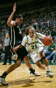 Sophomore Mia Johnson has led the Spartans in scoring in the last two games, scoring 22 against Illinois and 15 at Northwestern.