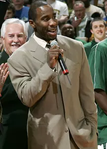Mateen Cleaves had his jersey retired prior to the MSU-Ohio State game.