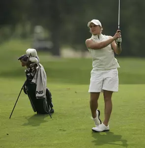 Laura Kueny shot a three-round total of 214 to set a tournament record at the 2007 Mary Fossum Invitational.