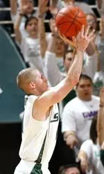 Drew Neitzel goes up for a shot against Illinois.