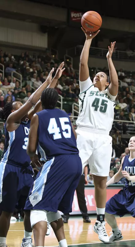 Lauren Aitch posted 14 points and eight boards against ODU.