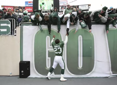 Javon Ringer says goodbye to Spartan fans after playing in his last career home game at Michigan State.