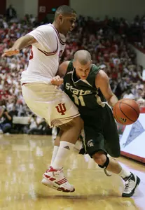 Drew Neitzel led Michigan State with 21 points.