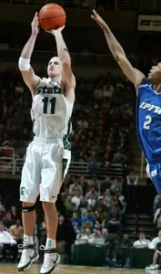 Drew Neitzel will compete in the 3-Point Championship on ESPN on Thursday night.