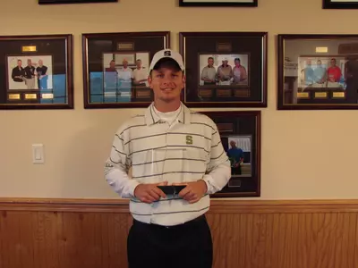 Sophomore Graham Baillargeon won his first collegiate tournament on Sunday.