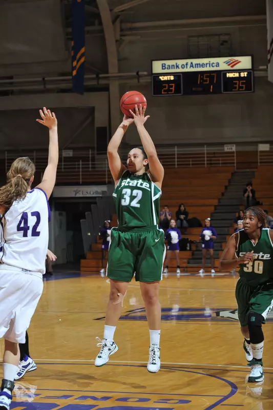 Sophomore Kalisha Keane had a season-high 22 points in tonight's 74-54 win at Northwestern.