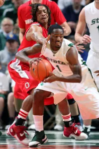 Kalin Lucas scored 20 points.