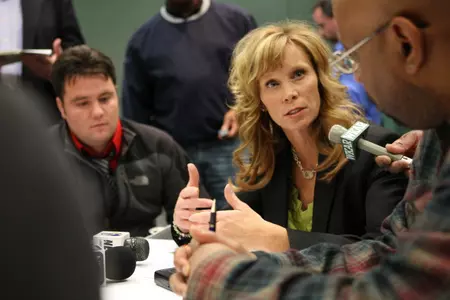 Head coach Suzy Merchant announced the signing of three National Letters of Intent today.
