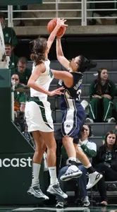 Allyssa DeHaan led Michigan State (1-2) with 20 points.