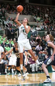 Senior Allyssa DeHaan looks to build off her 20-point effort in Thursday's loss to No. 5/6 Notre Dame.