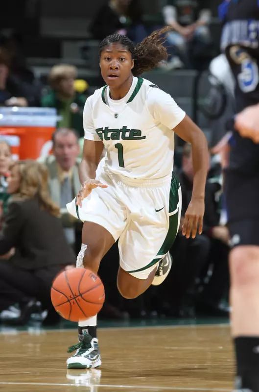 Freshman Jasmine Thomas set season highs in points, rebounds, assists, steals and blocks on Friday.