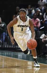 Freshman Jasmine Thomas made an impressive debut in green and white, scoring 11 points and dishing out four assists in the win.