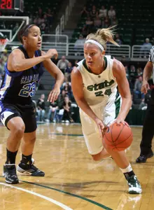 Sophomore Courtney Schiffauer scored 12 points and grabbed a team-high six rebounds in the win.